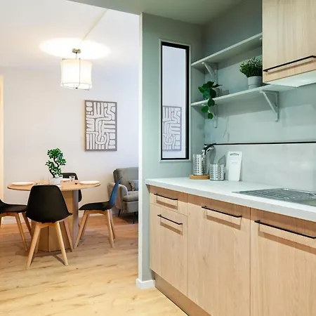 Grand 4 Avec Cinema Dans Centre * Руан