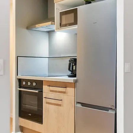 Apartament Grand 4 Avec Cinema Dans Centre