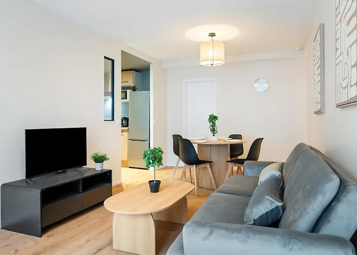 Grand 4 Avec Cinema Dans Centre * 루앙